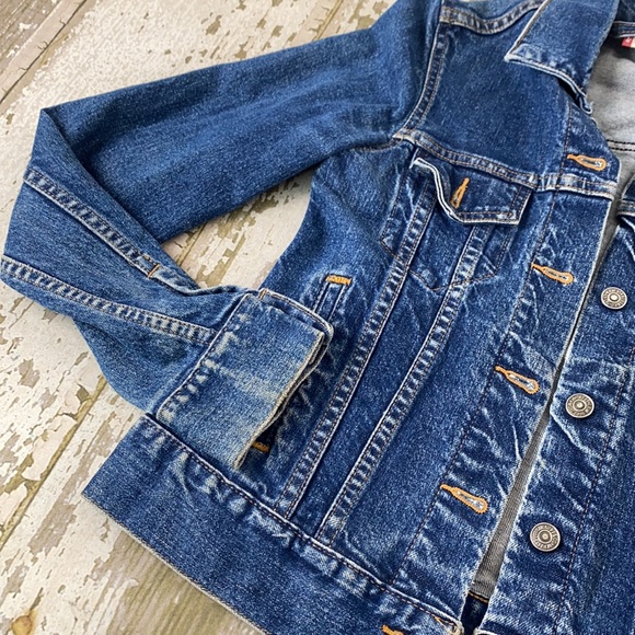 Retro Levi’s jean jacket red tan blue denim jacket women’s sz small - Picture 5 of 11